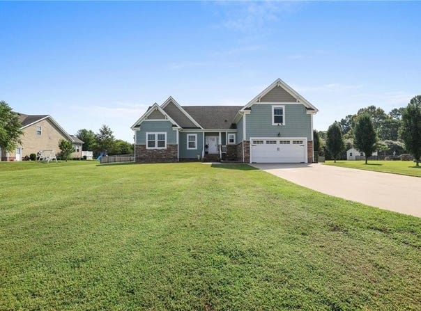 121 ALGONQUIN Trail, Shawboro, NC 27973
