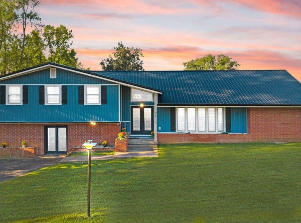 75 Hickory Hill Drive, Monticello, KY 42633