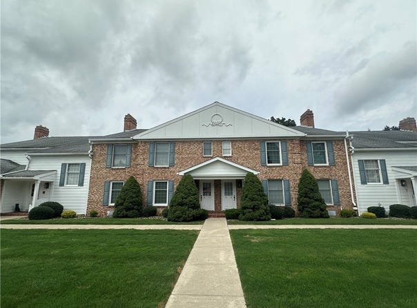 286 Windsor Ridge, Neshannock Twp, PA 16105