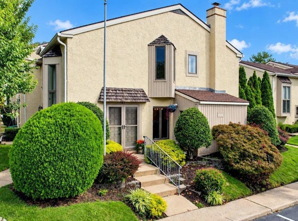 45 Greate Bay Dr, Somers Point, NJ 08244
