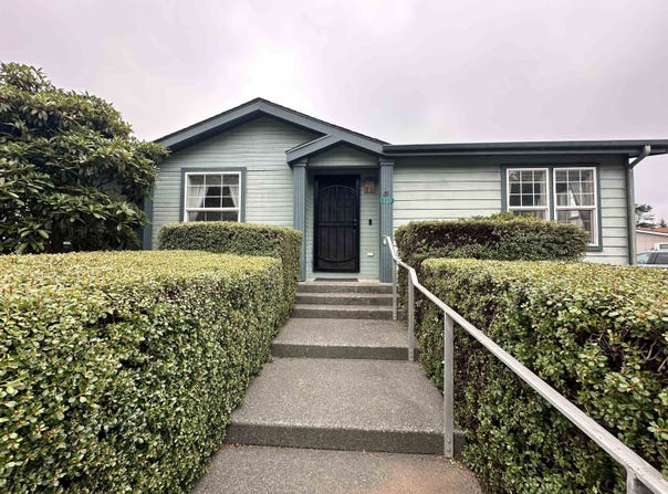 230 Leif Circle, Crescent City, CA 95531