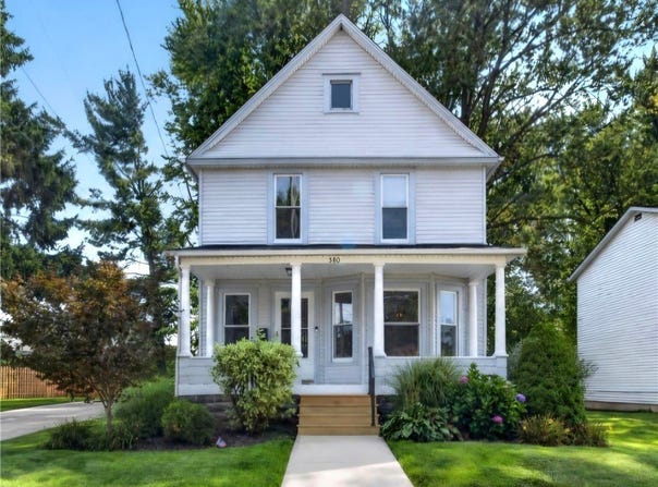 580 Park Avenue, Amherst, OH 44001
