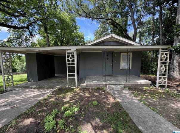 1824 PRINCETON AVENUE, TARRANT, AL 35217