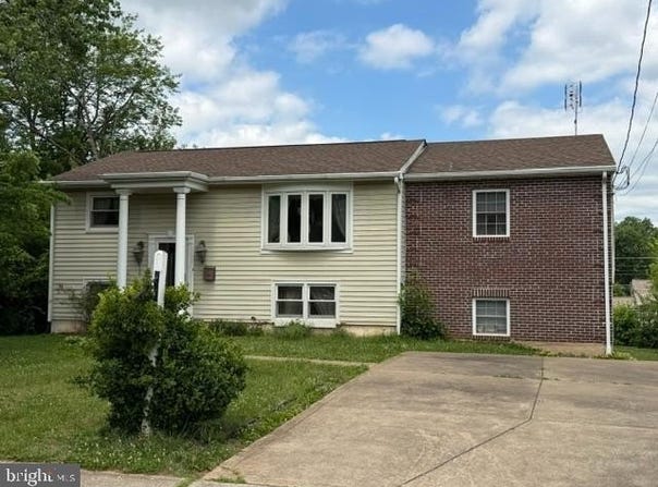9502 SALEM Street, MANASSAS, VA 20110