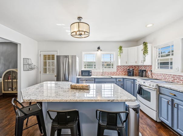 804 S Hillcrest Dr., Colfax, WA 99111