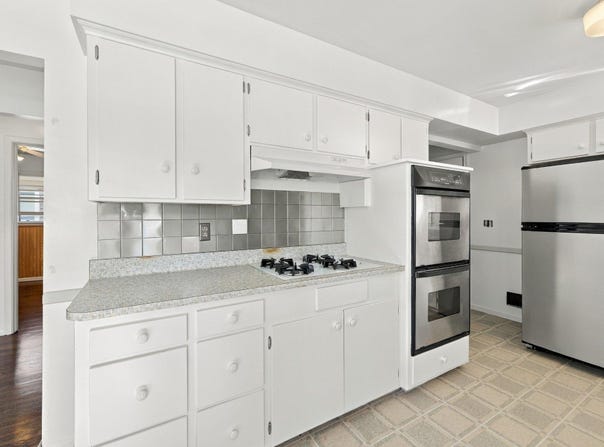 4950 Penn Avenue N, Minneapolis, MN 55430
