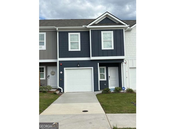 1354 Willow Brook Circle, Jonesboro, GA 30238