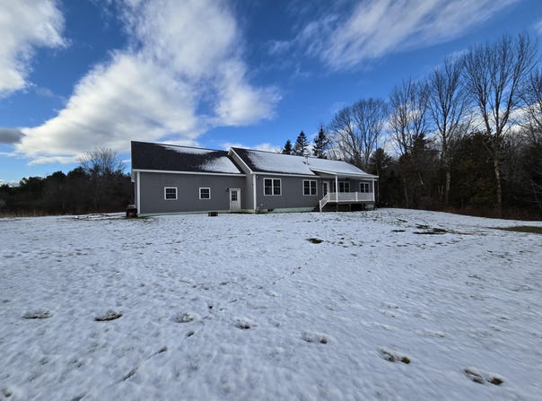 12 Mount View Lane, Bucksport, ME 04416