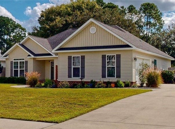 107 Kingsley Drive N, Guyton, GA 31312