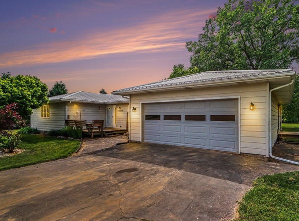 62852 Territorial Road, Lawrence, MI 49064