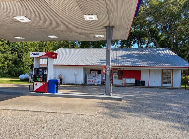 488 E Main St, Daleville, AL 36322
