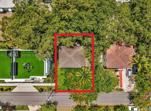 3210 E Elizabeth St, Miami, FL 33133
