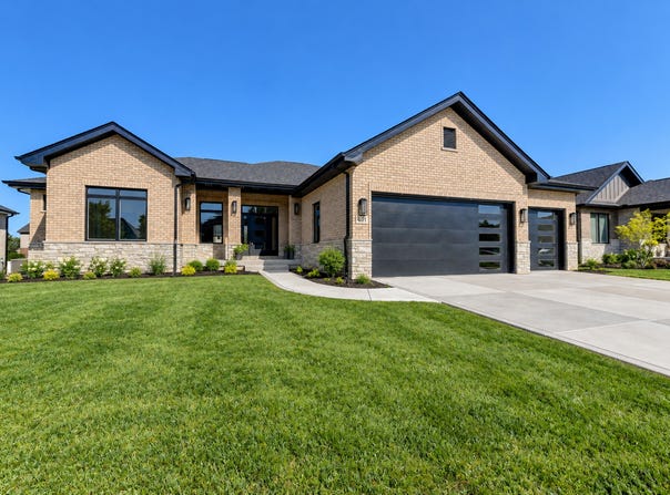 101 Primrose Drive, Dyer, IN 46311