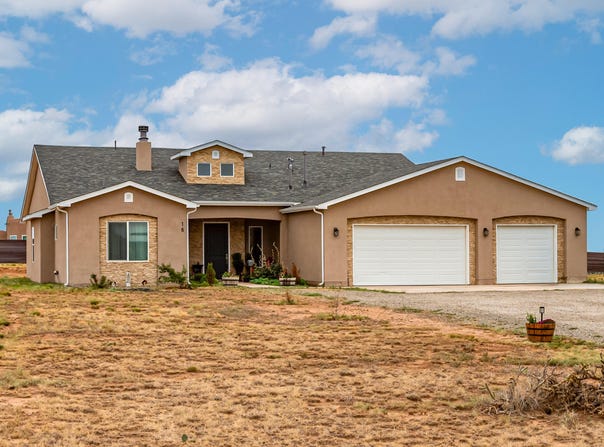 16 Northland Meadows Place, Edgewood, NM 87015