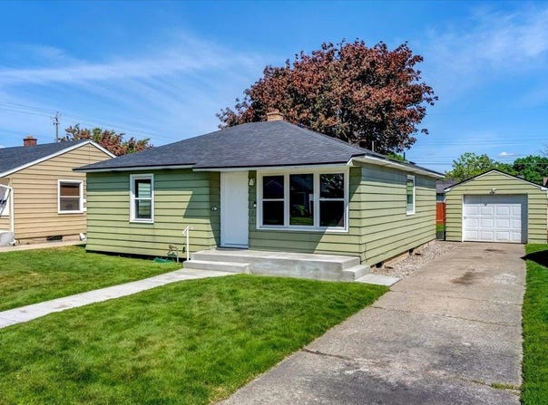 2117 E Rowan Ave, Spokane, WA 99207