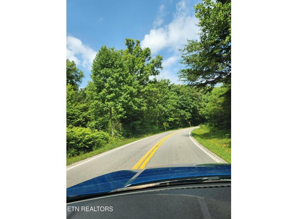 2288 Mecca Pike, Tellico Plains, TN 37385