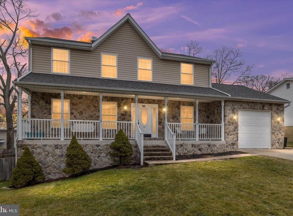 7665 CEDAR Drive, PASADENA, MD 21122