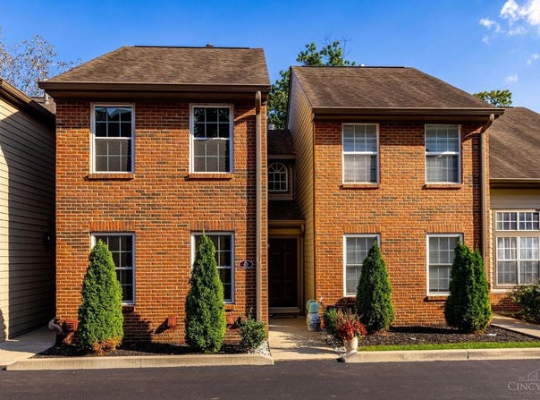 10555 Montgomery Road, Montgomery, OH 45242