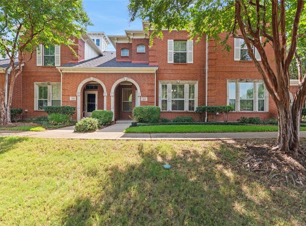 565 Legends Drive, Lewisville, TX 75057