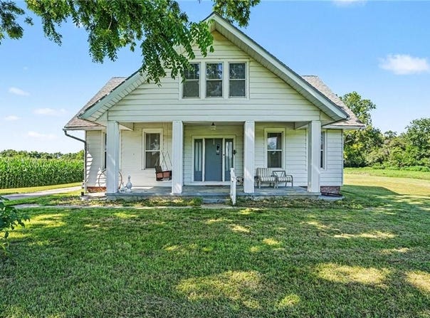 317 Lincoln Street, Elwood, KS 66090