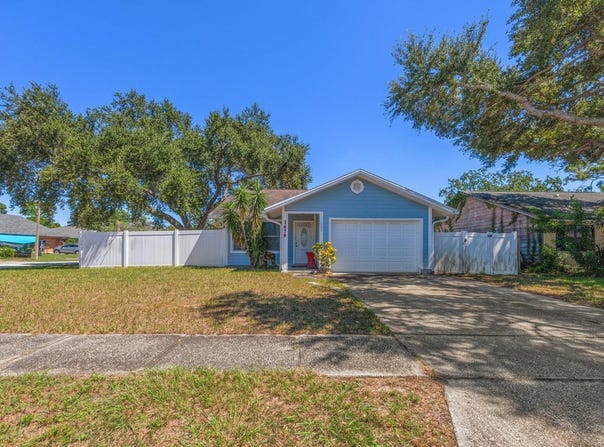 1679 NEEDLES Lane W, LARGO, FL 33771