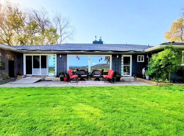 120 Hammel Road, Eagle Point, OR 97524