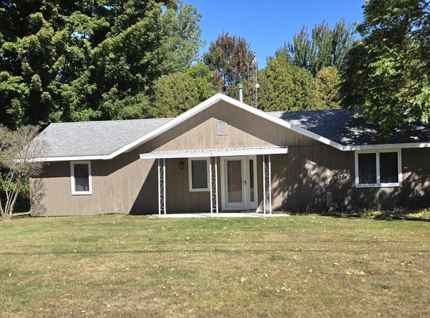 5461 E Pine, Harrisville, MI 48740