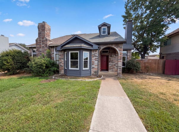 832 Brockden Drive, Mesquite, TX 75149