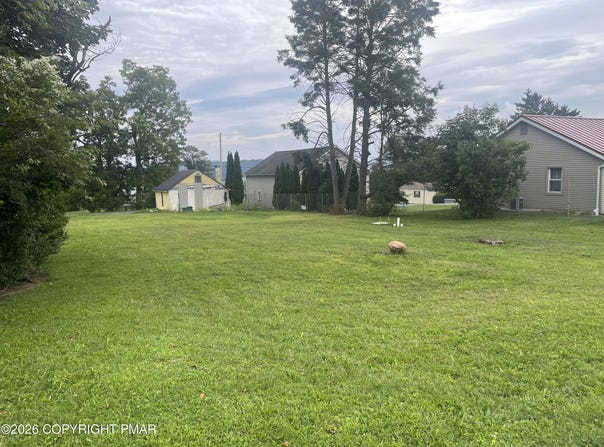 457 N 8th Street, Lehighton, PA 18235