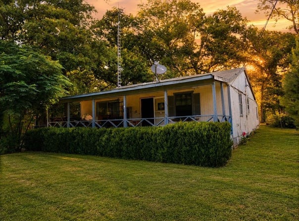 124 W Cedar Ln, Murchison, TX 75778