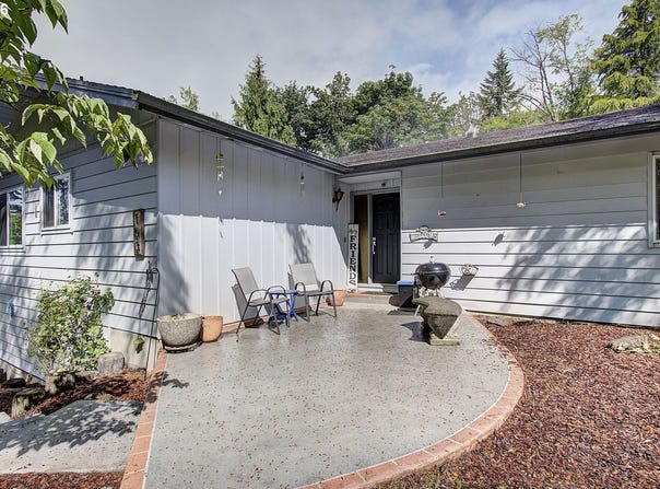 153 MONTICELLO Dr, Longview, WA 98632