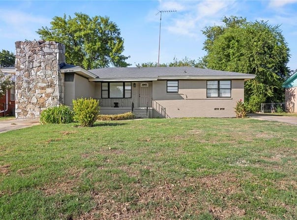 820 W 22nd Street, Ada, OK 74820