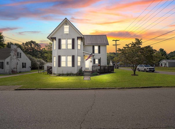 123 2ND Street, Pulaski, VA 24301