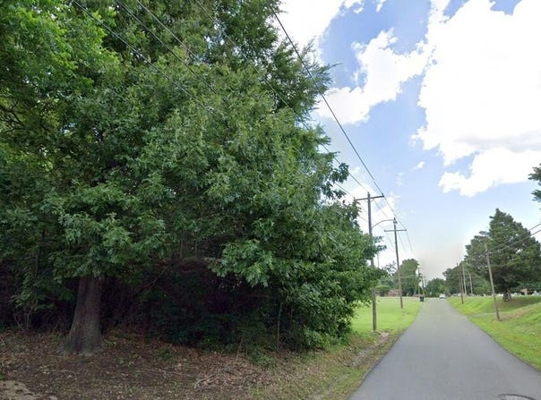 N, Brinkley, AR 72021