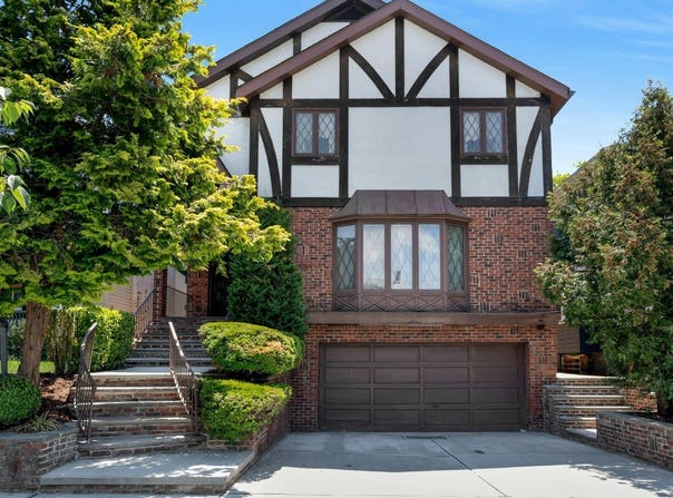 46 AVENUE B, Bayonne, NJ 07002