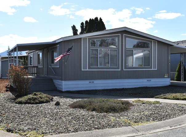 456 Whispering Willow Drive, Grants Pass, OR 97527