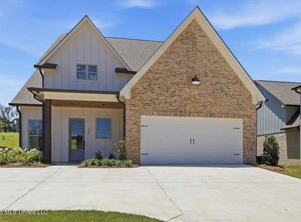 185 Bronson Bend, Flowood, MS 39232