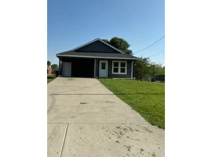 107 E Miller, Whitewright, TX 75491