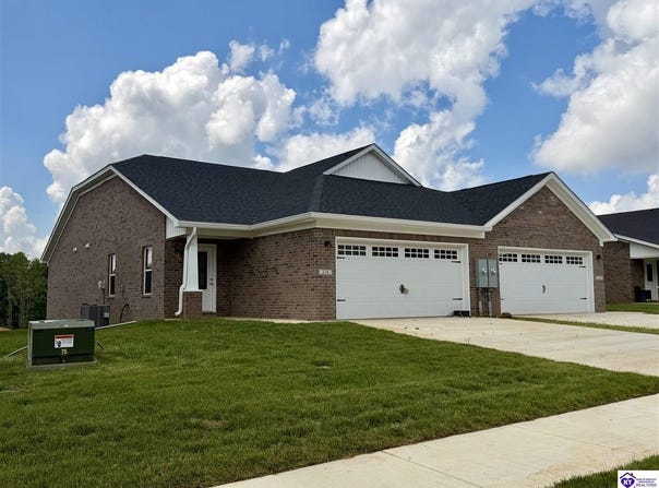 338 Breckinridge Circle, Vine Grove, KY 40175