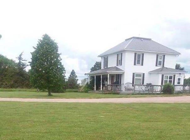 1694 680th Rd, Gordon, NE 69343