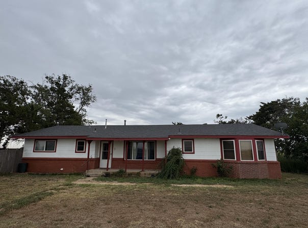 790 US-84, Farwell, TX 79325