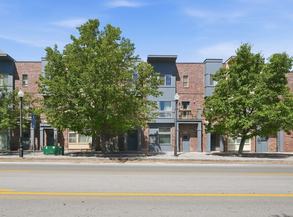 4268 S MAIN St, Murray, UT 84107