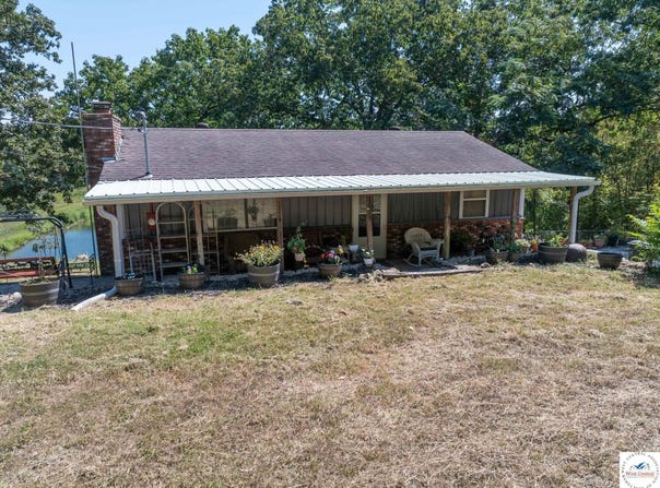 26193 Wiedenmann Place, Edwards, MO 65326