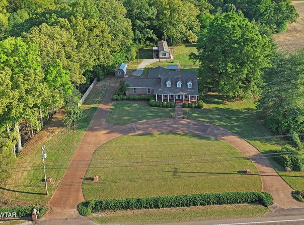 1906 Airways Boulevard, Jackson, TN 38301