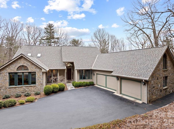 175 Overlook Drive, Flat Rock, NC 28731