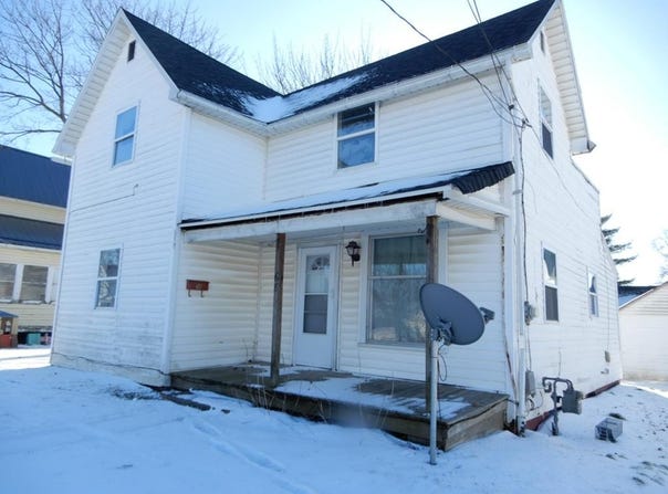 68 Whitney Ave, Shelby, OH 44875