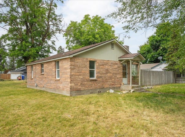 7103 E 11th Ave, Spokane, WA 99212