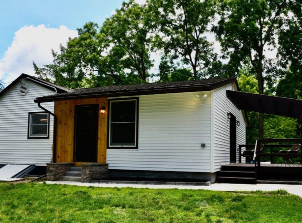 100 S. Canal Rd., Eaton Rapids, MI 48827