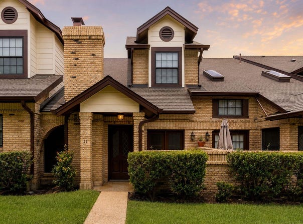 10819 Crown Colony Dr, Austin, TX 78747