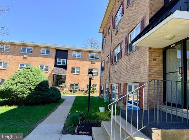 335 E LANCASTER Avenue, DOWNINGTOWN, PA 19335